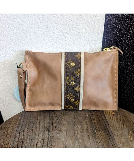 LV Natural Leather - Wristlet