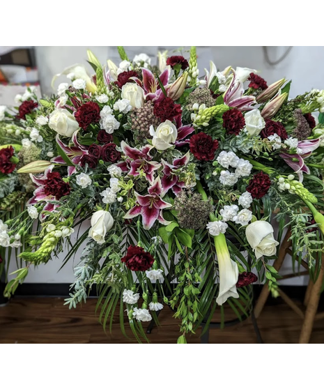 Gig 'Em - Casket Spray